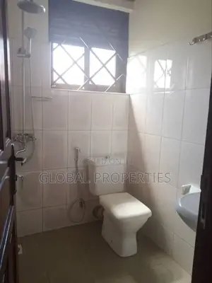 2bdrm Bungalow in Kira Estate, Central Division for rent