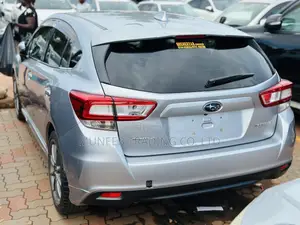Subaru Impreza 2.0i AWD Hatchback 2017 Silver