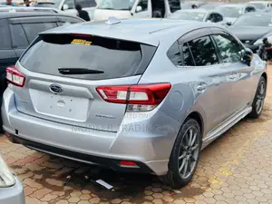 Subaru Impreza 2.0i AWD Hatchback 2017 Silver