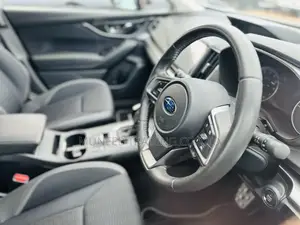 Subaru Impreza 2.0i AWD Hatchback 2017 Silver
