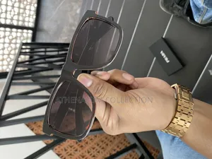 Photo - Prada_230_brown Fashion Glasses