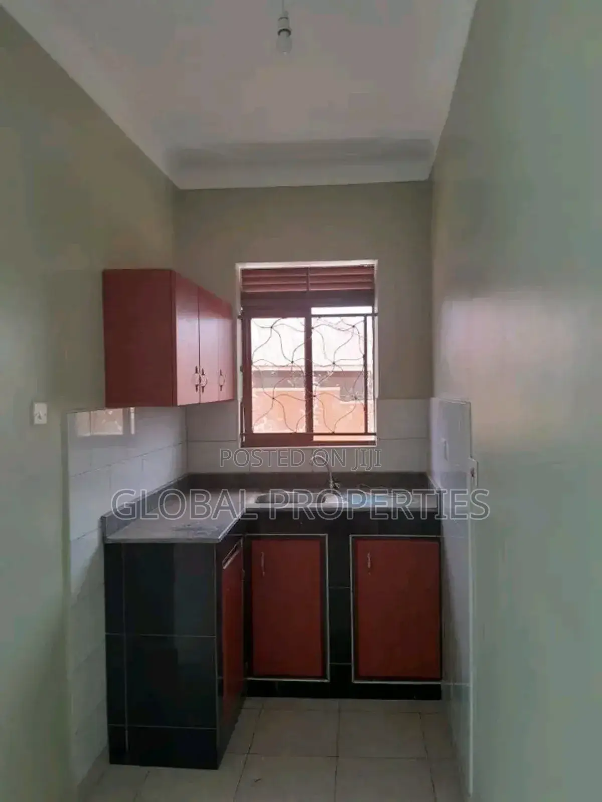 1bdrm Bungalow in Kira Bulindo Rd, Central Division for rent