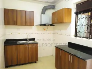 1bdrm Bungalow in Kira Bulindo Rd, Central Division for rent