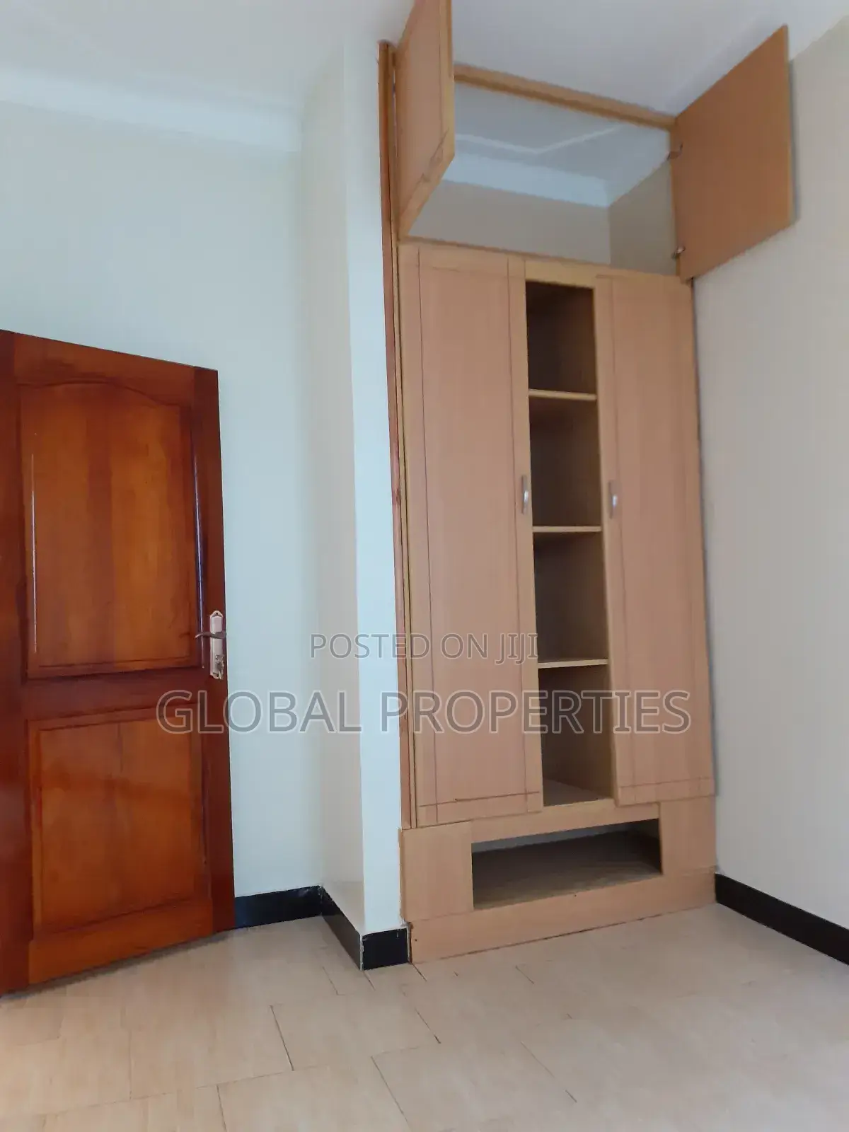 1bdrm Bungalow in Kira Bulindo Rd, Central Division for rent