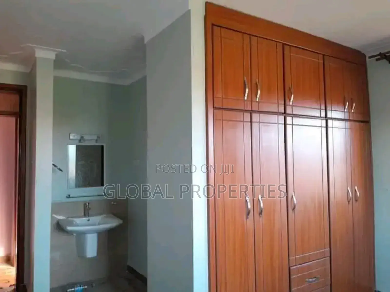 2bdrm Bungalow in Bweyogerere Kirinya, Central Division for rent