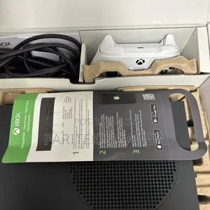 Black Xbox Series S
