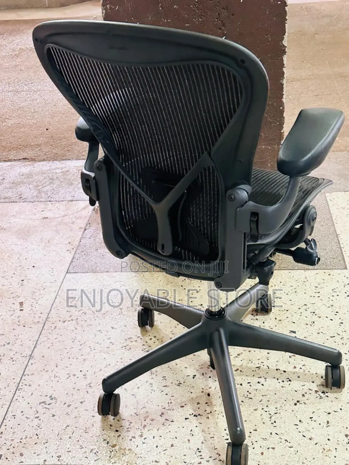 Unique Office Chair/Swivel Office Chair