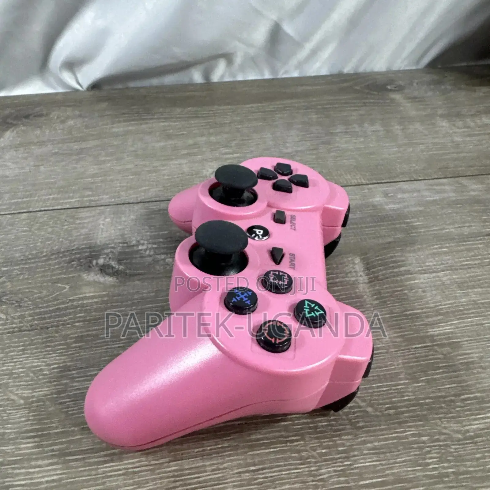 Pink Wireless Game Pad
