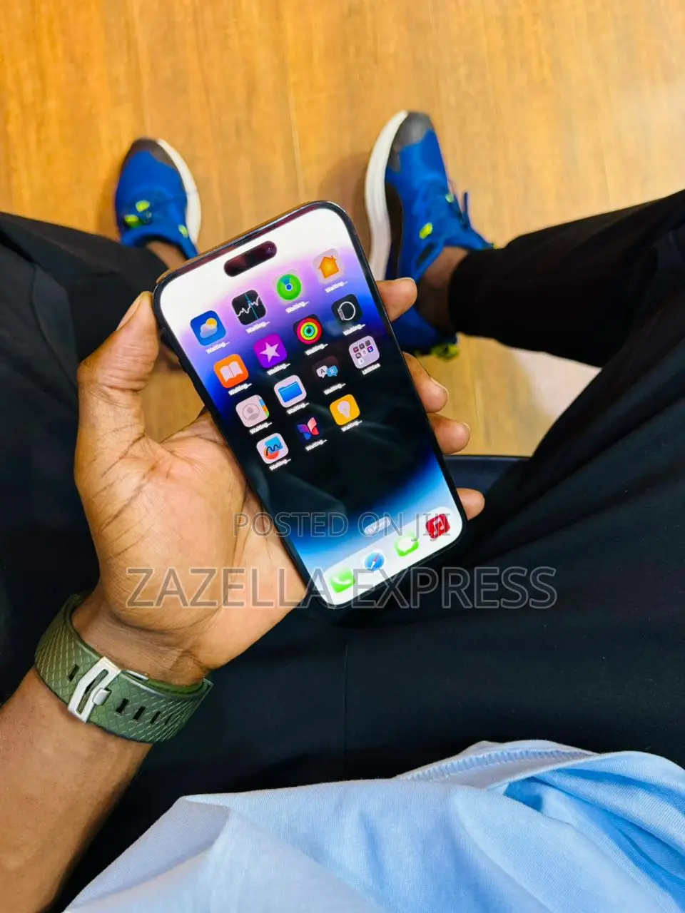 New Apple iPhone 15 Pro Max 256 GB White