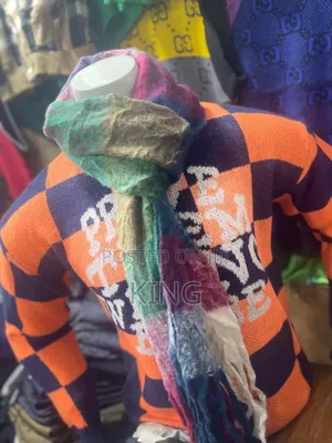 Up-to-Date Scarfs