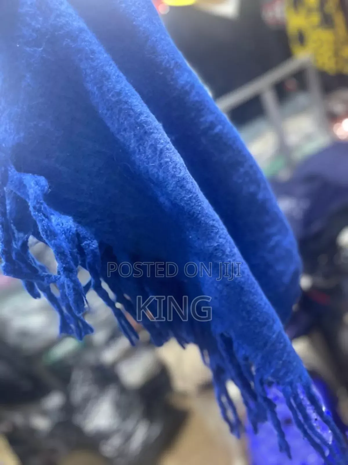 Up Lifting Scarfs