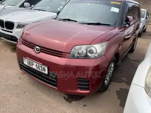 Toyota Rumion 1.5 FWD 2021 Red