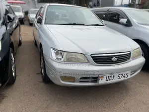 Toyota Premio 2001 White