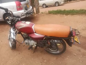 Bajaj Boxer 2016 Red