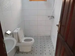 1bdrm Bungalow in Bweyogerere Buuto Rd, Central Division for rent