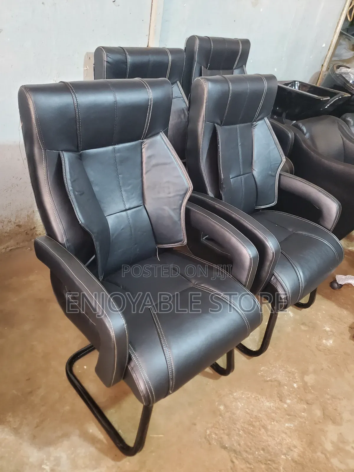 Executive Office Chair Curved Stands