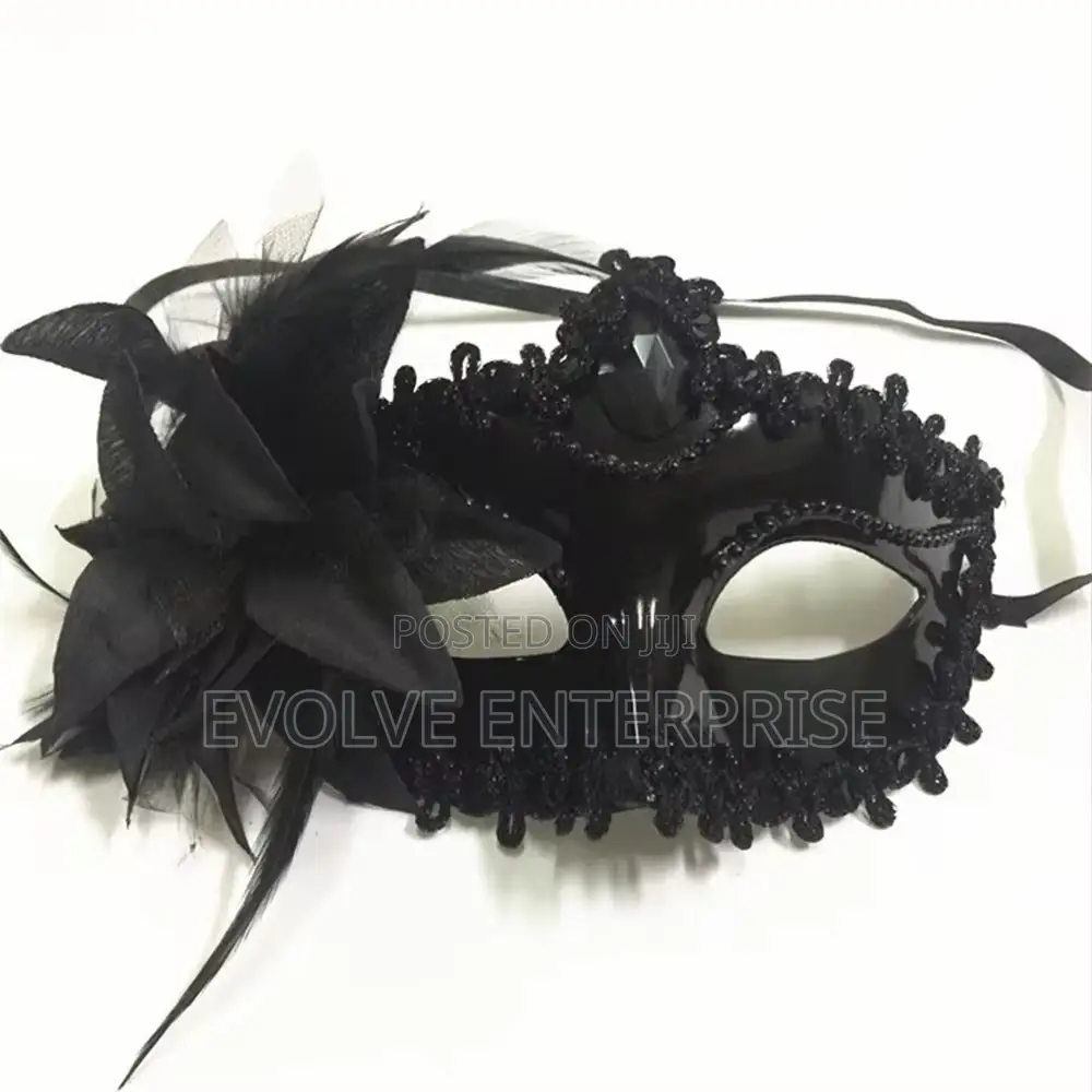 Halloween Masquerade Painted Golden Powder Half-Face Mask