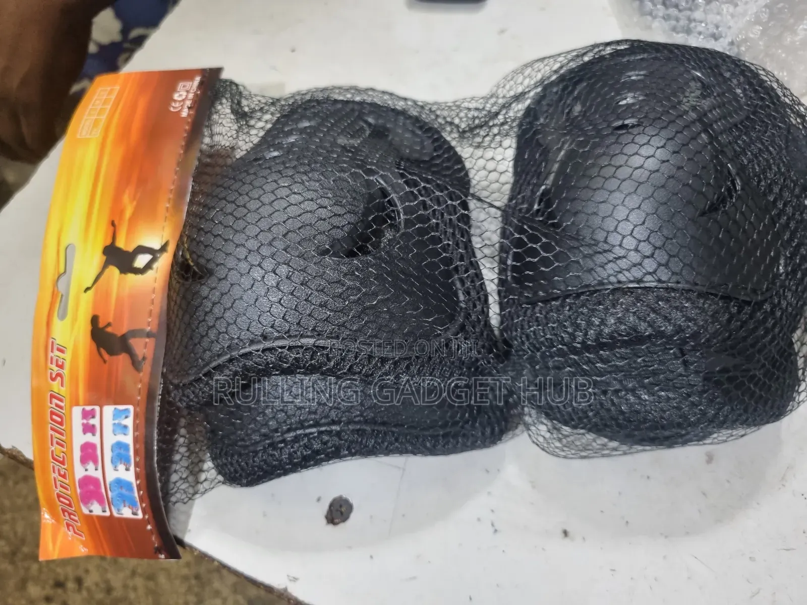 Protective 6-Piece Bicycle Guards for Both Legs and Hands.