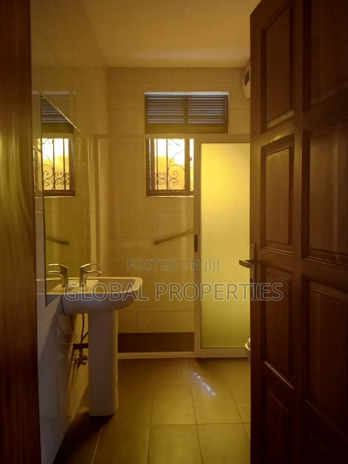 2bdrm Bungalow in Najjera Estate, Central Division for rent