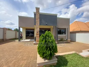 Furnished 4bdrm House in Kira for sale