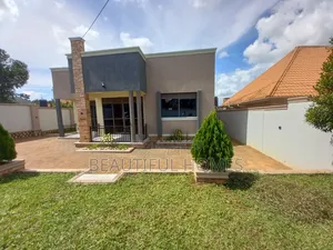 Furnished 4bdrm House in Kira for sale