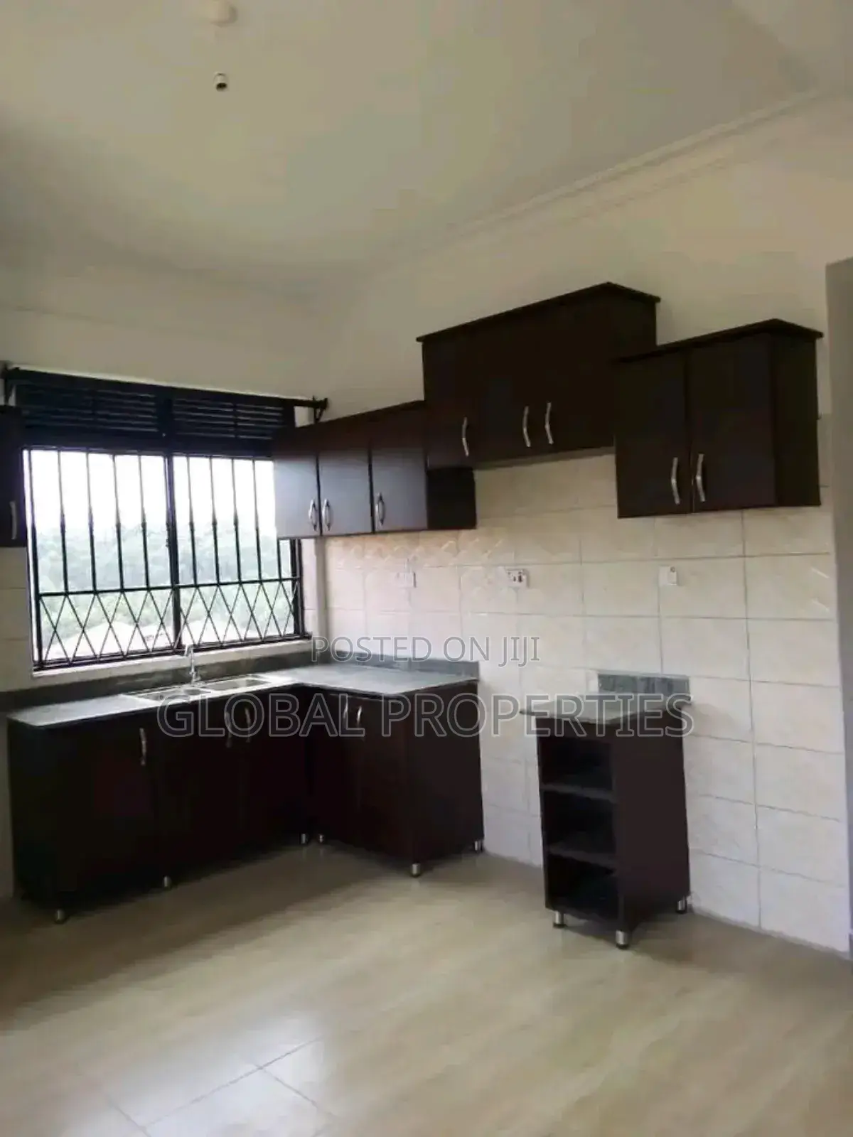 1bdrm Apartment in Kira Estate, Central Division for rent