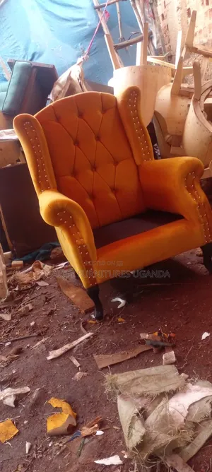 Amazing Wing Back Chair