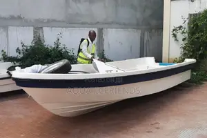 Photo - Simple Boats For 6 People