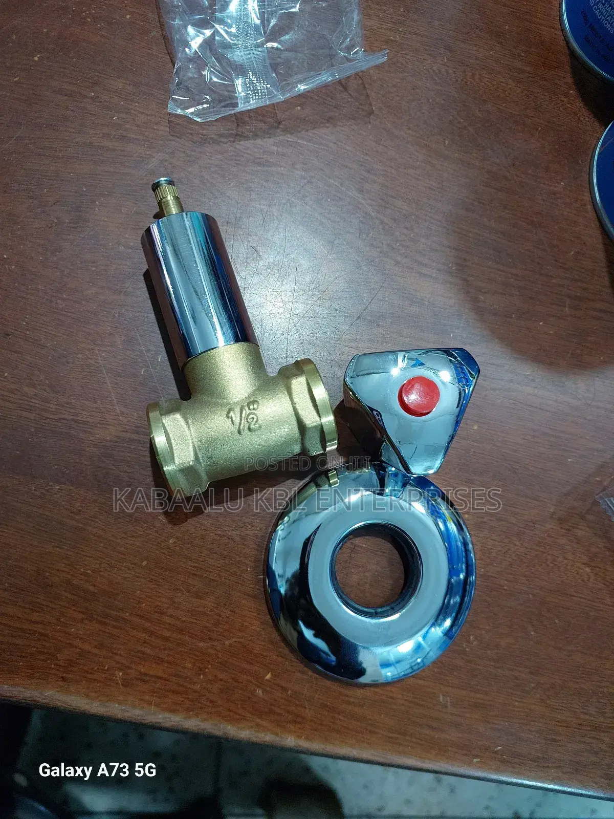 GI Metallic Shower Valves 1⁄2 Inch(20mm) and 3⁄4 Inch(25mm)
