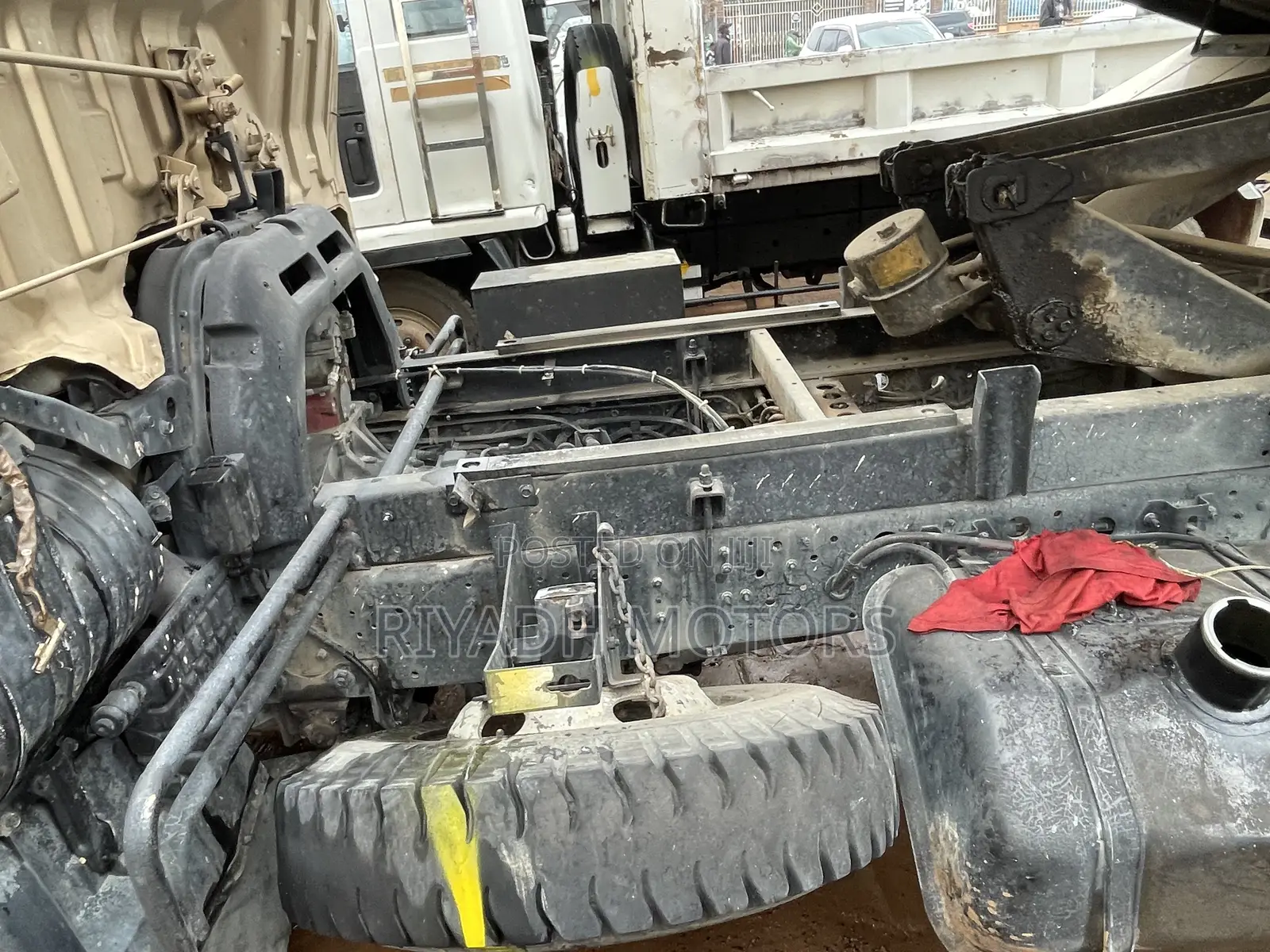 Hino Dumper J07C