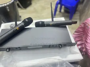 Promax UHF KMC9 Wireless Microphone