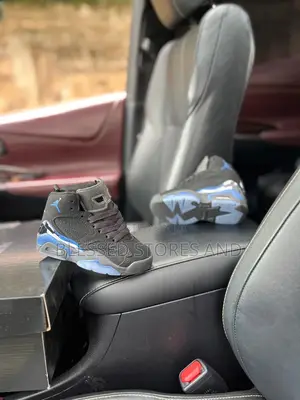 Classy Kid’S Sneakers