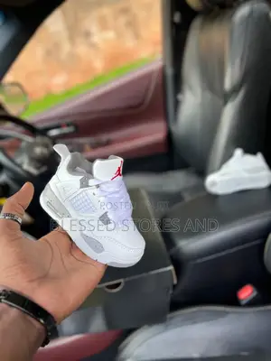 Classy Kid’S Sneakers