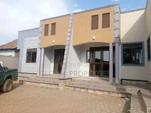 1bdrm Bungalow in Kyaliwajala, Central Division for rent