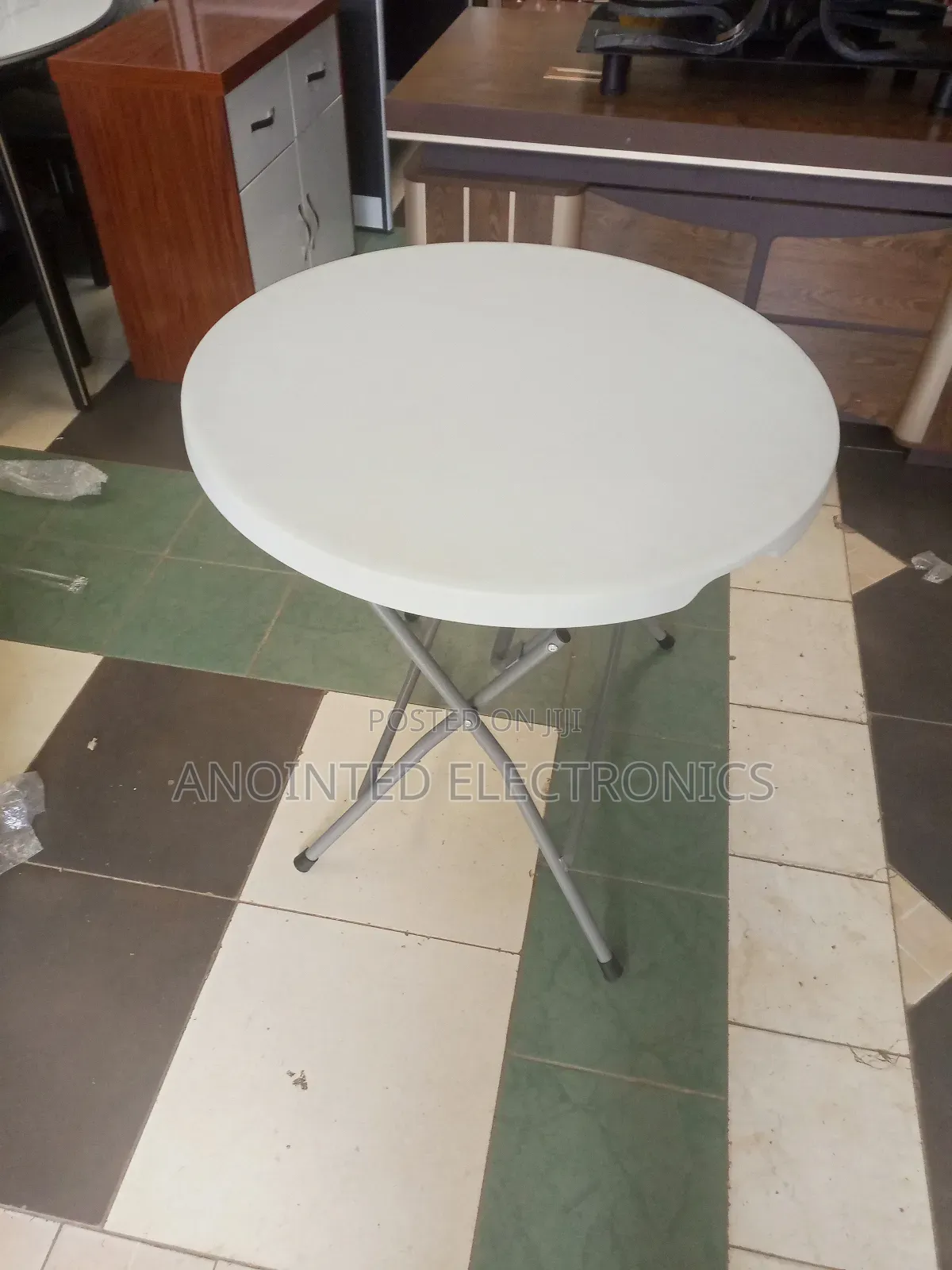 Restaurants Foldable Table