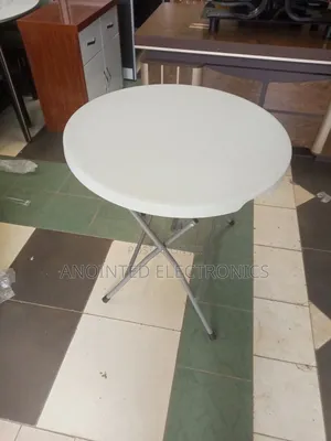Restaurants Foldable Table
