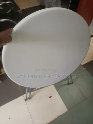 Restaurants Foldable Table