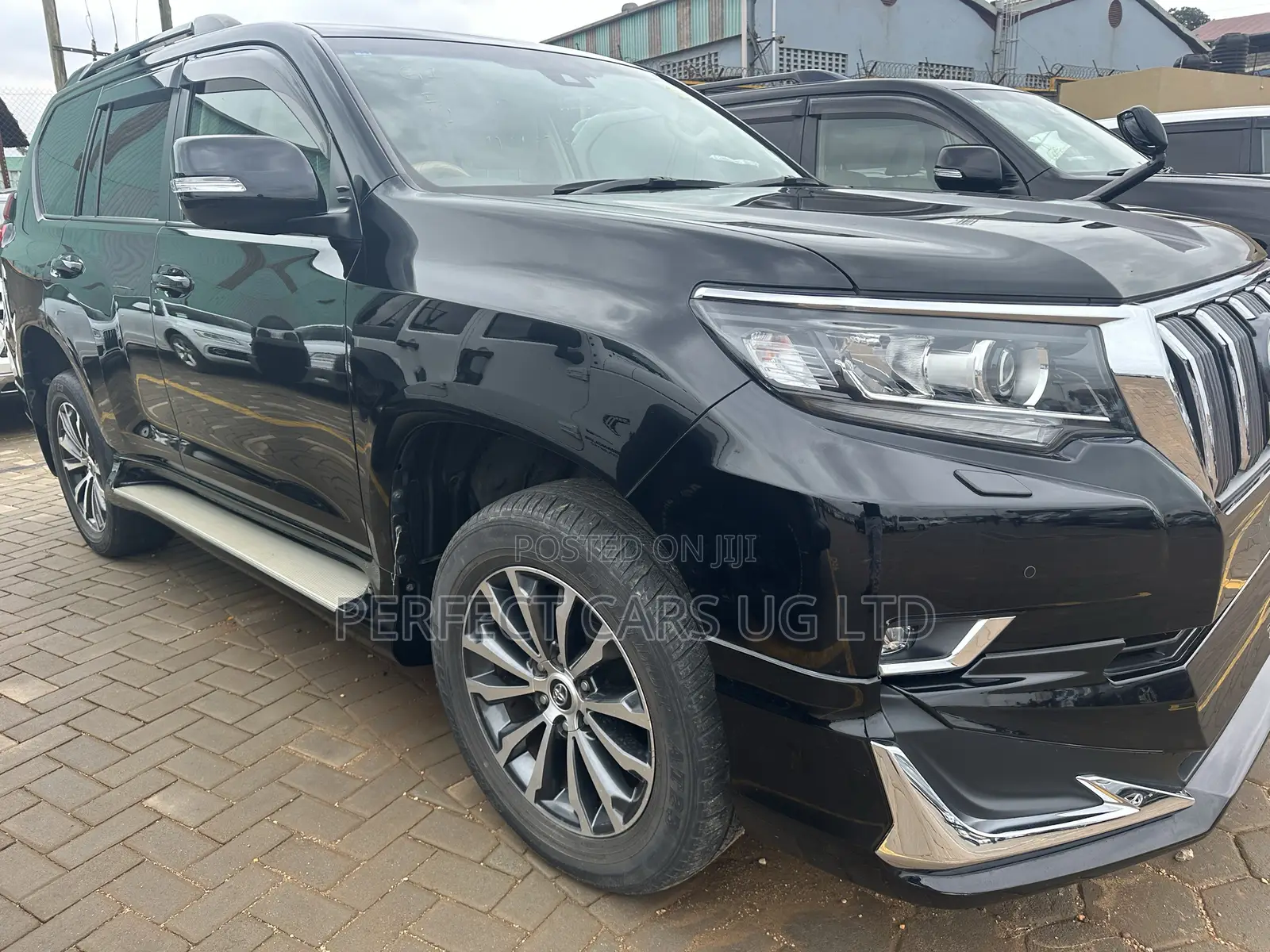 Toyota Land Cruiser Prado 2.7 2018 Black