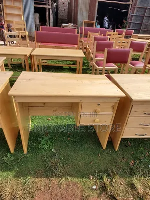 Easy Office Table