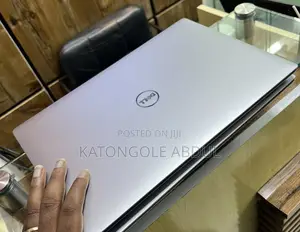 New Laptop Dell Precision 15 5540 16GB Intel Core I9 SSD 512GB