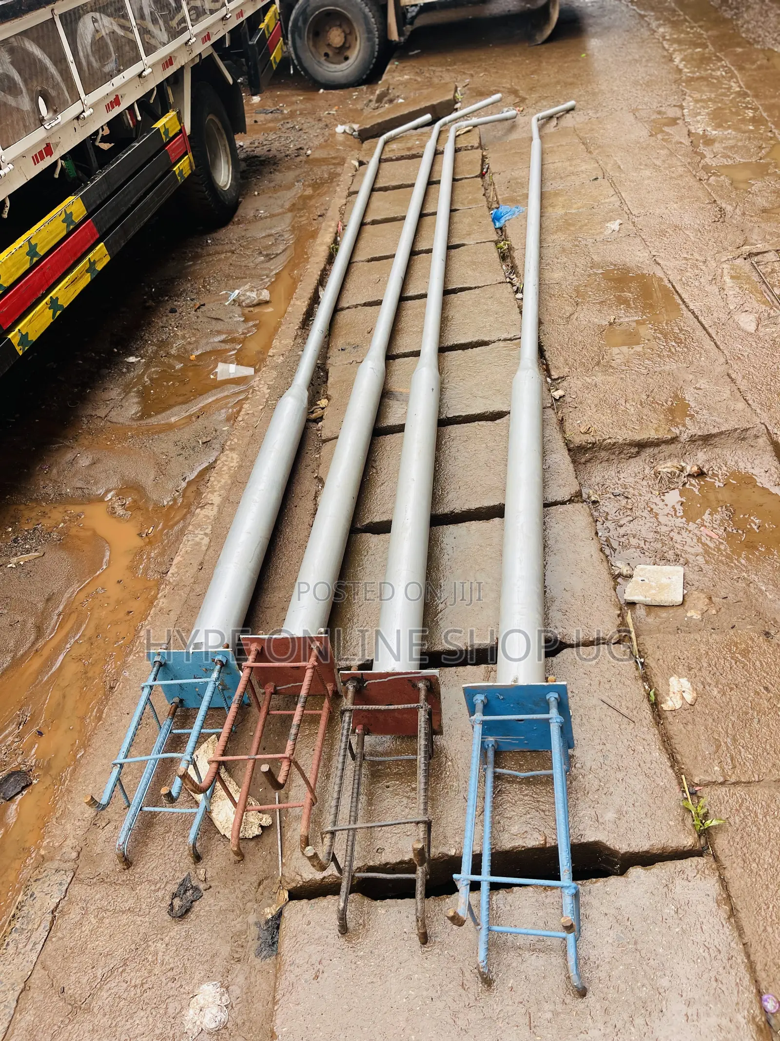 Mikisa Solar Light Poles