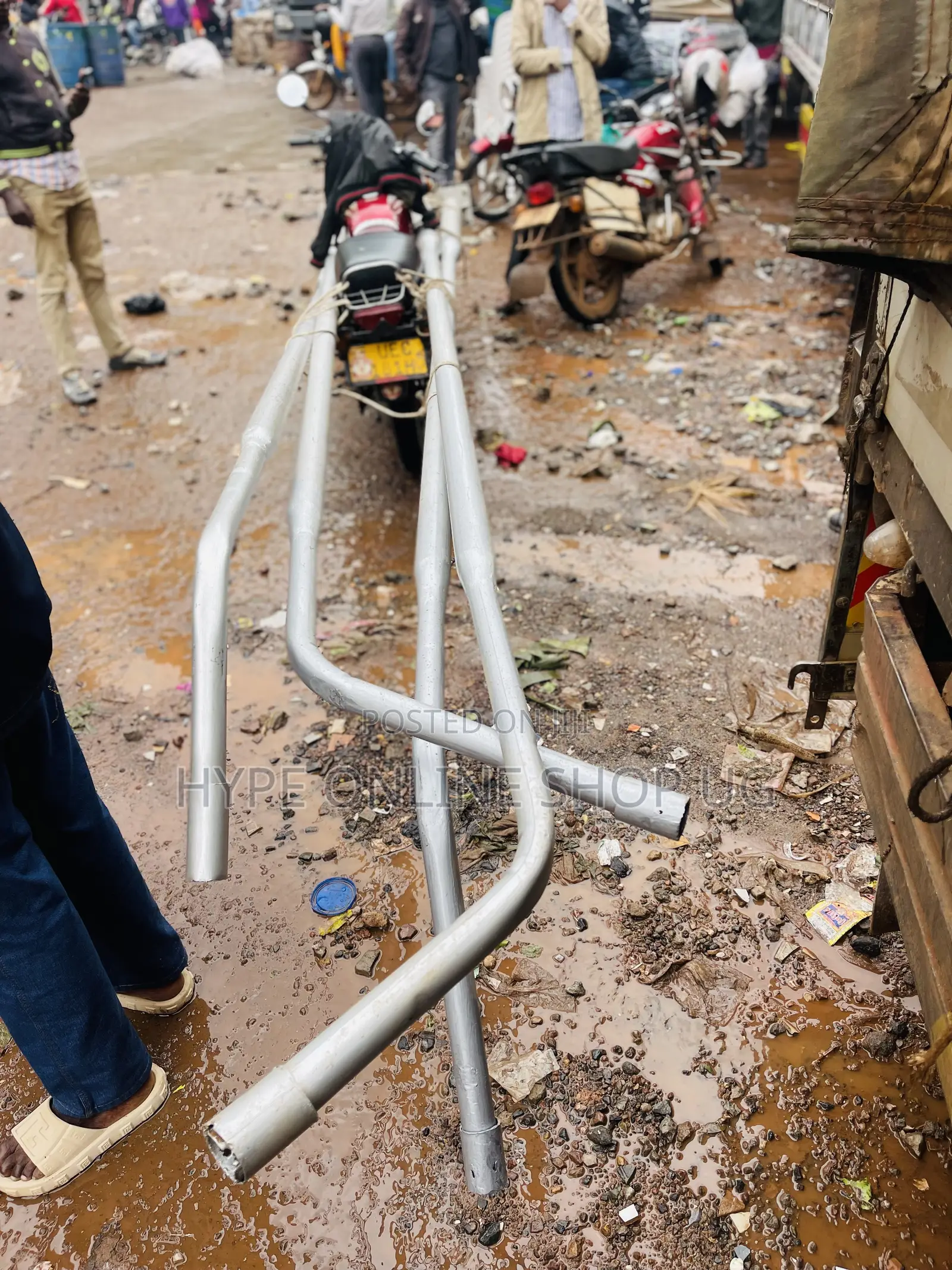 Boda Cheap Delivery Solar Poles