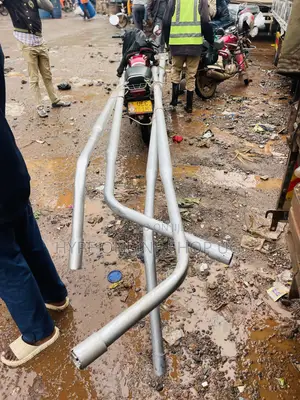 Boda Cheap Delivery Solar Poles