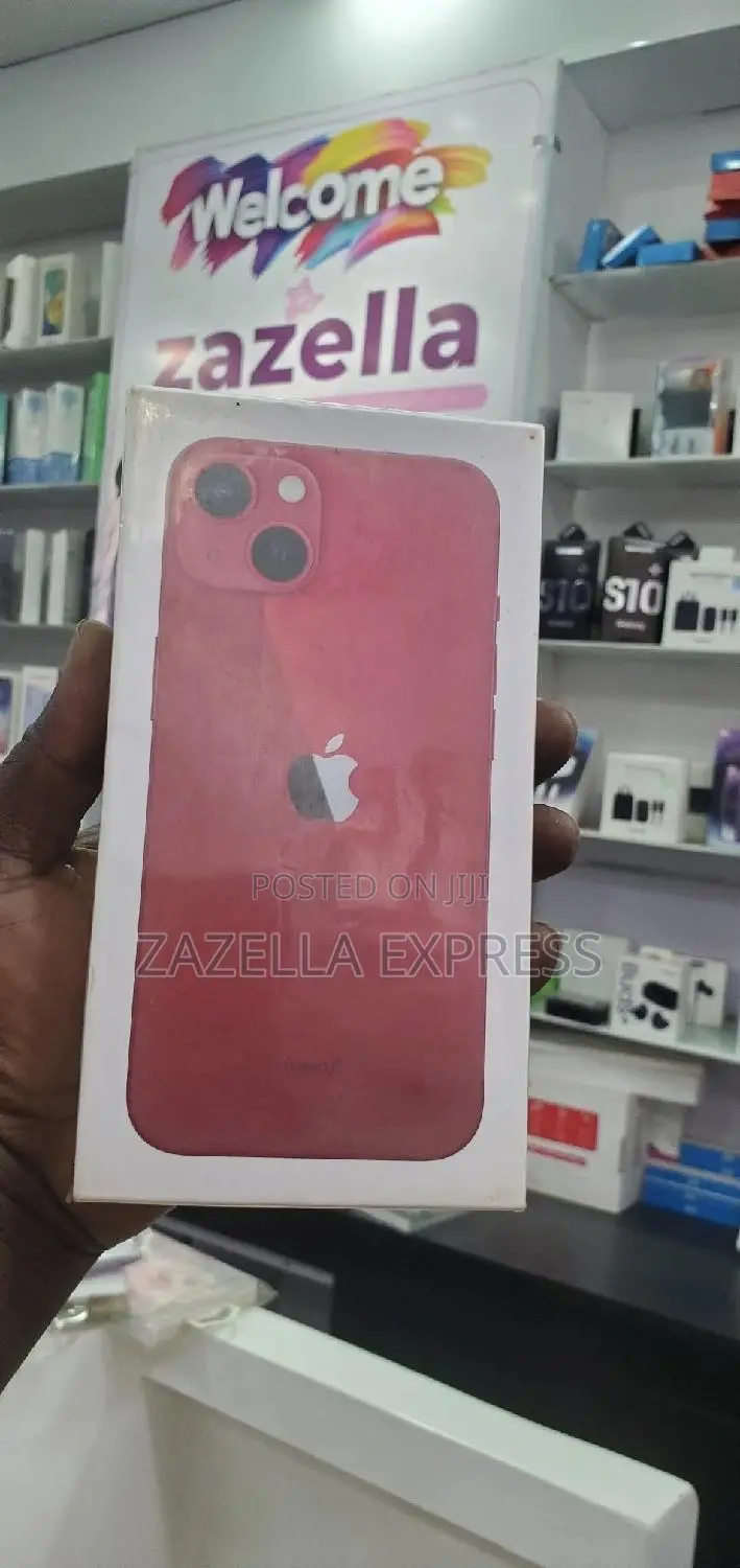 New Apple iPhone 13 128 GB Red