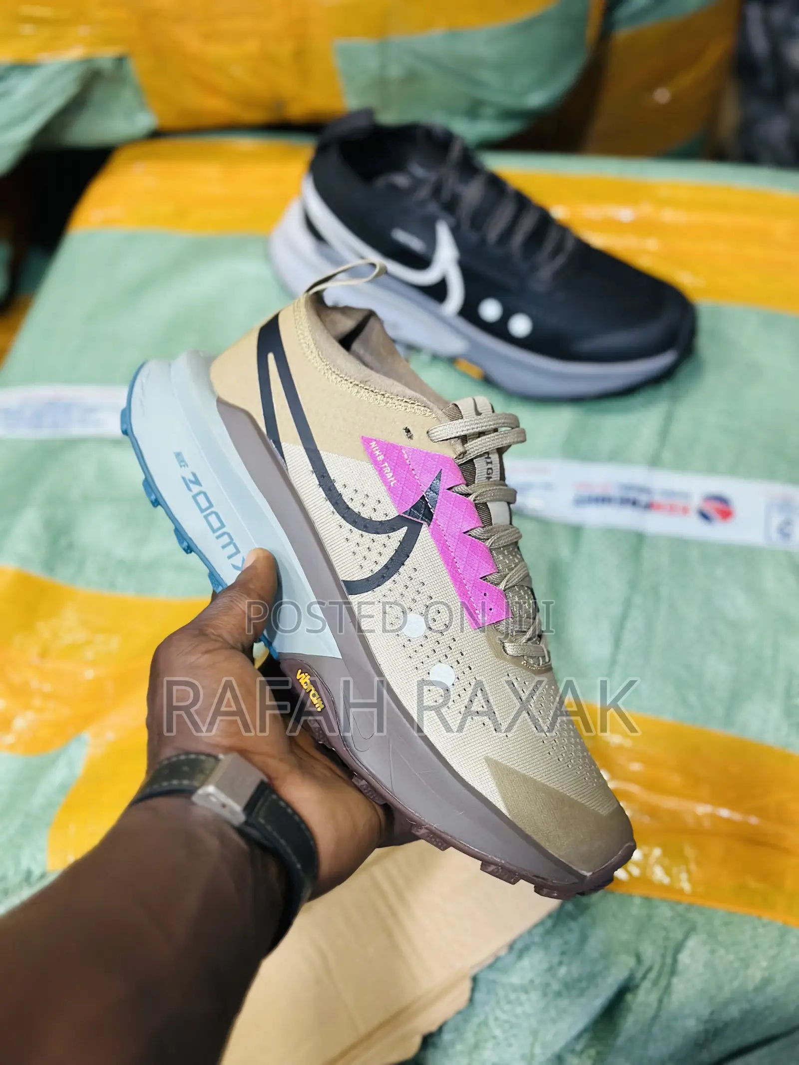 Original Nike Zoom Pegasus Trail 4 Running Sneakers