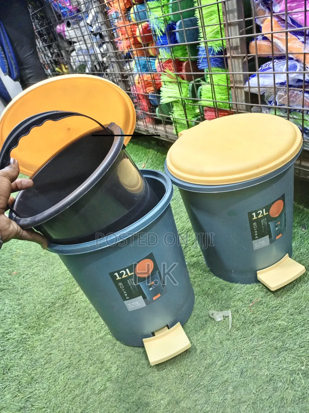 12L Foot Pedal Trash Can