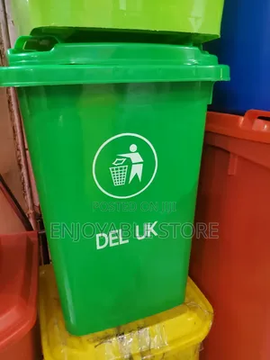 Outdoor Waste Bin 4_wheels 50ltrs