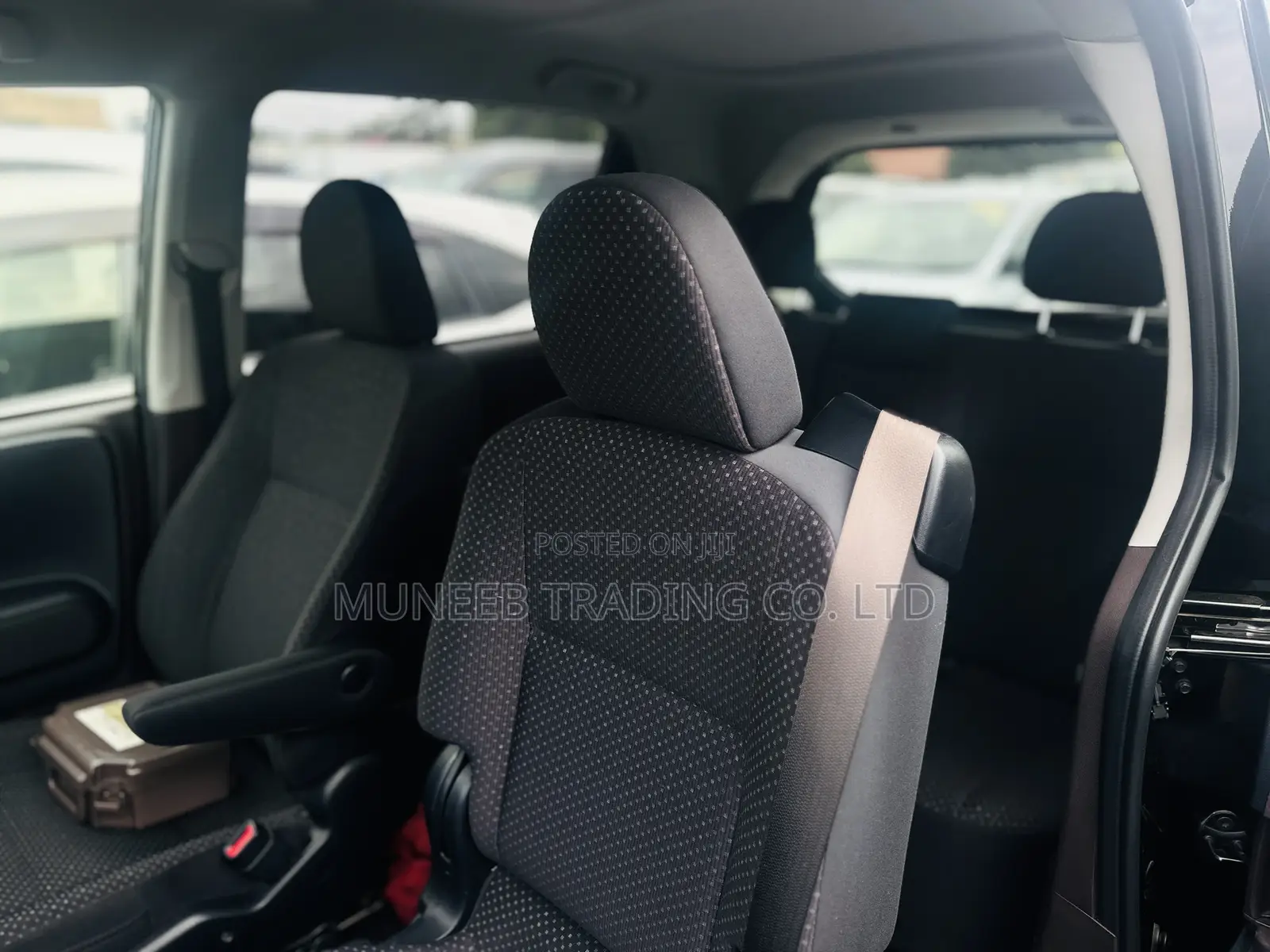 Toyota Spade 1.5 2015 Black