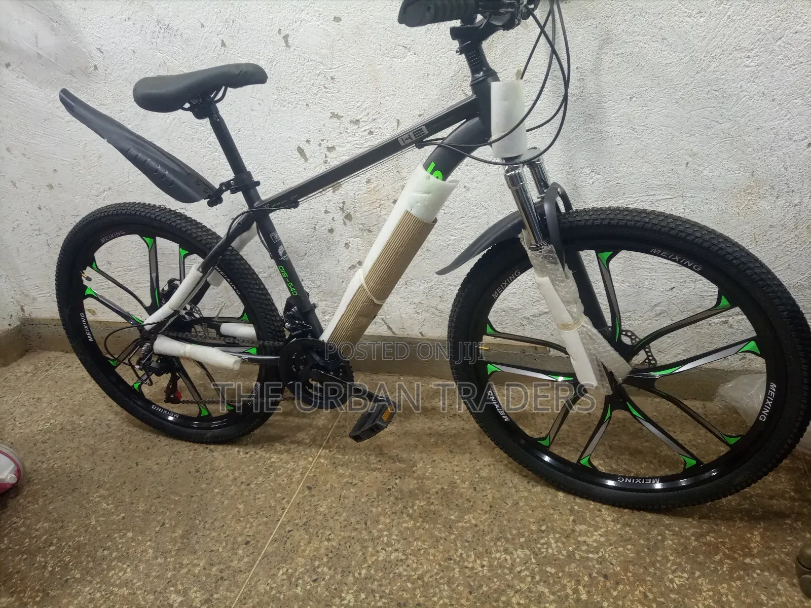 Mountain Bike, MTB Off Road Size 26 Bicycle, 21 Speed MTB