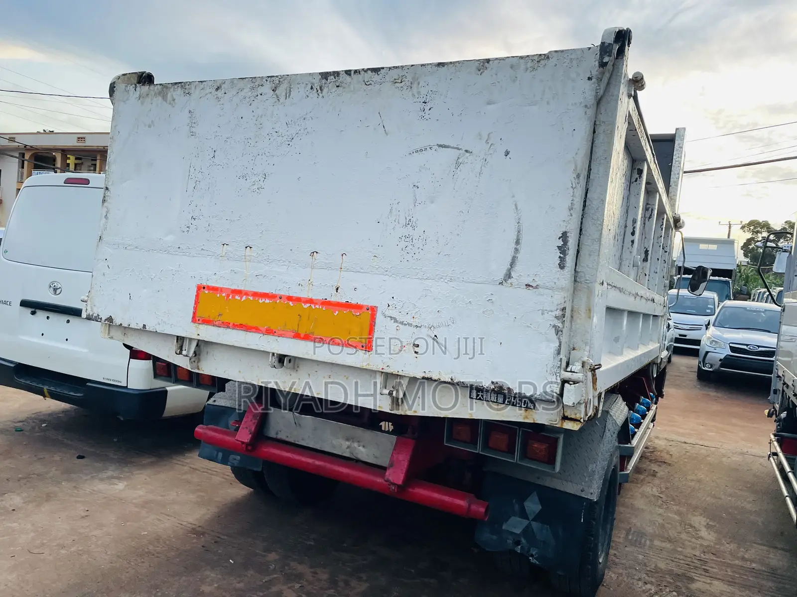 Fuso 6d16 Tipper